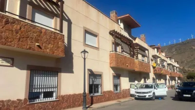Piso en venta en Calle Cuarteles, 4, Enix de 61.285 €