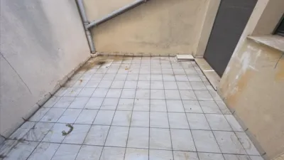 Apartment on Carrer de García Morato photo 11