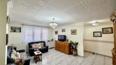 Chalet in Bonito Detached Chalet for Sale in Los Limoneros El Altet photo 13