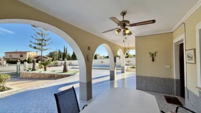 Chalet in Bonito Detached Chalet for Sale in Los Limoneros El Altet photo 18