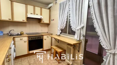 Piso en alquiler en La Reconquista-Santa Teresa, La Reconquista-Santa Teresa (Distrito Zona Nueva. Toledo Capital) de 990 €<span>/mes</span>
