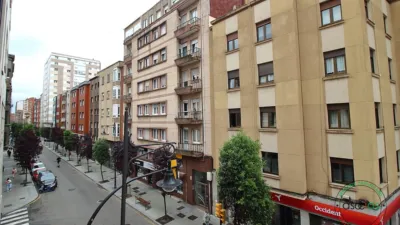Flat on Calle de Avilés, 1 photo 22