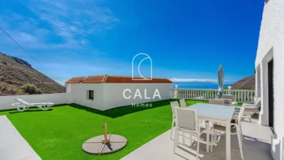 Chalet en calle Tajinaste photo 16