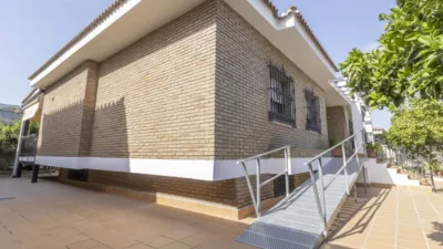 House in Gines photo 4