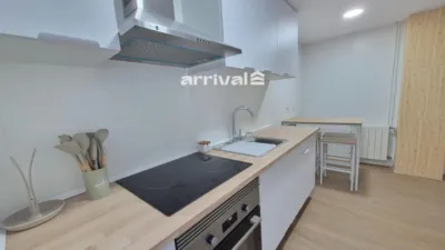 Piso en alquiler en Calle de Rodrigo de Pertegás - Imagen 4