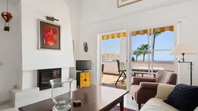 Terraced house in El Paraíso-Atalaya-Benamara photo 5