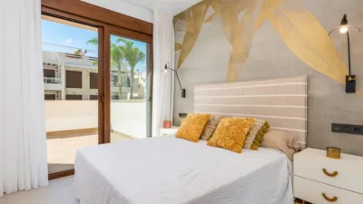 Townhouse in Los Balcones - Los Altos del Edén photo 10