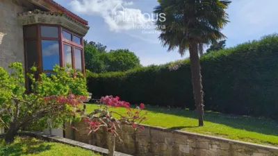 House in Brión photo 25
