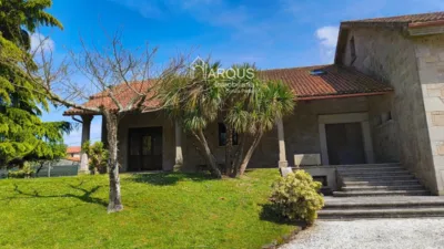 House in Brión photo 3
