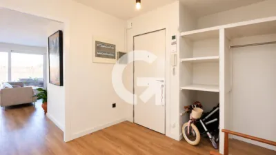 Top floor flat on Carrer de Joan Maragall photo 15