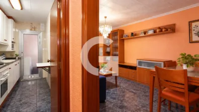 Flat on Carrer de Francesc Macià photo 4