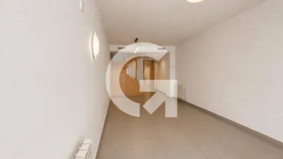 Apartment on Avinguda del Ferrocarril photo 2