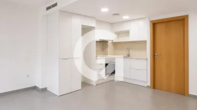 Flat on Carrer de Barbastre photo 2