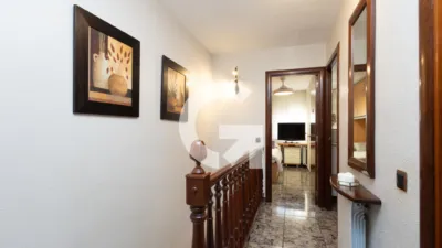 Semi-detached house on Carrer de Linares photo 21