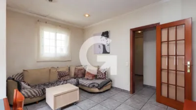 Penthouse on Pj Arus Street photo 2
