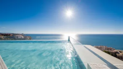 Penthouse at Calle 3ºg Carat 1, C. Alba, 2,29640 Fuengirola, Málaga