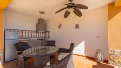 Chalet in Albatera photo 8