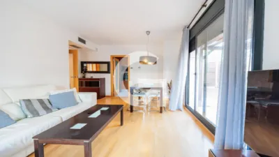 Apartment on Carrer Nacions Unides photo 5