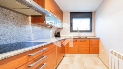 Apartment on Carrer Nacions Unides photo 9