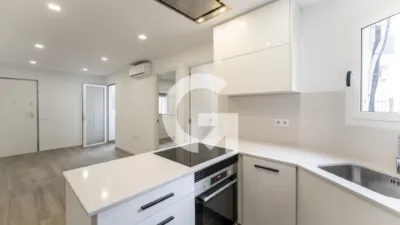 Piso en venta en Calle Cl Gravina de, Pubilla Cases (L'Hospitalet de Llobregat) de 225.000 €