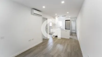 Piso en venta en Calle Cl Gravina de, Pubilla Cases (L'Hospitalet de Llobregat) de 225.000 €