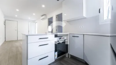 Piso en venta en Calle Cl Gravina de, Pubilla Cases (L'Hospitalet de Llobregat) de 225.000 €