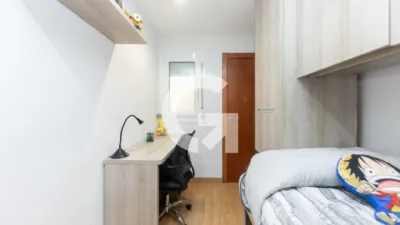 Apartment on Carrer del Mossèn Jacint Verdaguer photo 26
