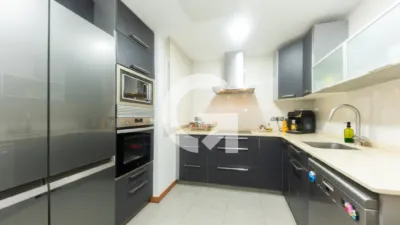 Apartment on Carrer del Mossèn Jacint Verdaguer photo 7