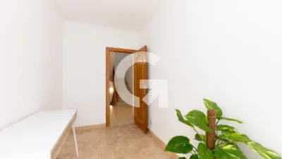 Semi-detached house on Carrer General O'Donnell photo 7