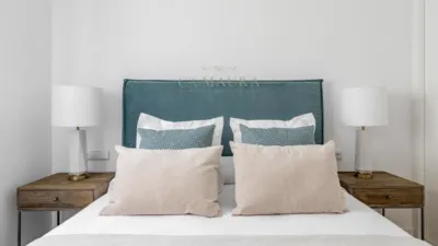 Apartment on Calle de la Academia photo 13