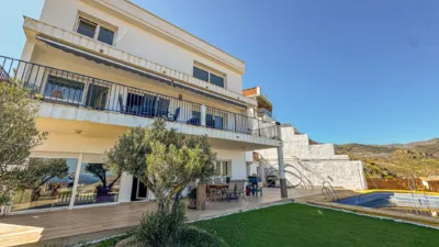 Chalet on Calle de las Higueras photo 6