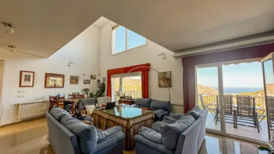 Chalet on Calle de las Higueras photo 7