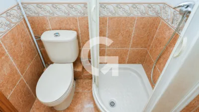 Piso en calle Cl Tres Dabril Del photo 15