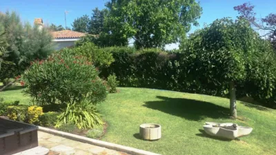 Chalet en venta en Urbanización Panorama, Simancas de 395.000 €