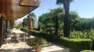 Chalet en venta en Urbanización Panorama, Simancas de 395.000 €