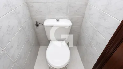 Flat on Carrer de Monturiol photo 14