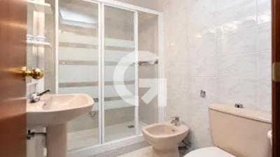 Flat on Carrer de Monturiol photo 16