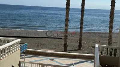 Duplex on 1A. Beachfront Line, Beach Zone, Close to the Sea photo 32