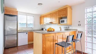 Chalet en alquiler en Riba-Roja de Túria, Riba-roja de Túria de 2.500 €<span>/mes</span>