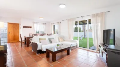 Chalet en alquiler en Riba-Roja de Túria, Riba-roja de Túria de 2.500 €<span>/mes</span>