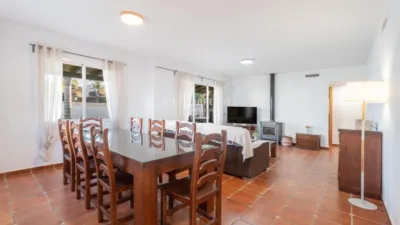 Chalet en alquiler en Riba-Roja de Túria, Riba-roja de Túria de 2.500 €<span>/mes</span>