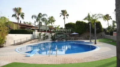 Chalet en alquiler en Riba-Roja de Túria, Riba-roja de Túria de 2.500 €<span>/mes</span>