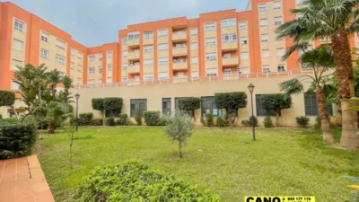 Apartment on Juan Carlos I Street photo 2