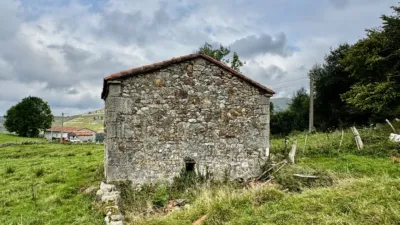 House on Avenida de Alisas, No. Information Not Available photo 20
