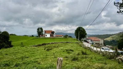 House on Avenida de Alisas, No. Information Not Available photo 25