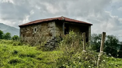 House on Avenida de Alisas, No. Information Not Available photo 29