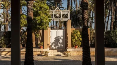 Chalet in Precious Villa for Sale in Alzabares, Elche photo 12