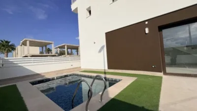 Chalet en Chalet Con Piscina Cerca del Mar photo 6