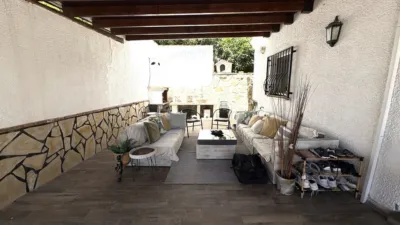 Terraced house on Urb Cortijo Romero Street photo 2
