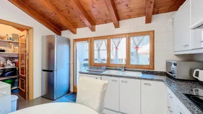 Dúplex en alquiler en Ordino, Ordino de 2.900 €<span>/mes</span>